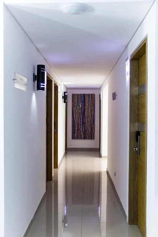 Hotel Zona A Medellin 3*,