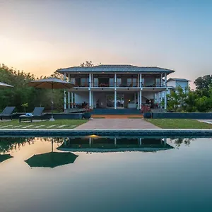 https://ceylon-breeze-sigiriya.kandyhotelsnow.com
