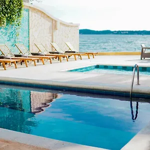 https://caribbean.cartagena-hotels.org