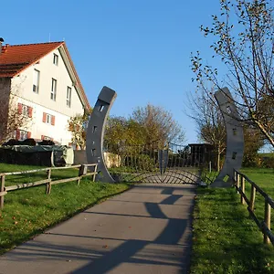 Allgaeu Meadow Ranch Inn Hergatz