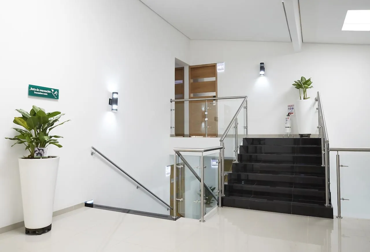 Hotel Zona A Medellin 3*,  Colombia